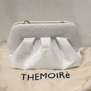 THEMOIRè Tia Pineapple Clutch Bag in Shell with Dust Bag, New with Tag,